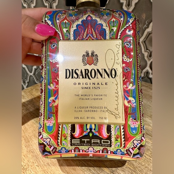 ETRO - Disaronno Wears Etro Limited Edition Gift Set. - Picture 7 of 17